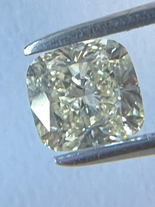 Natural White Diamond